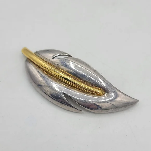 Givenchy Two Tone Leaf Brooch Silver Gold Sculptural Signed Vintage - Picture 1 of 9